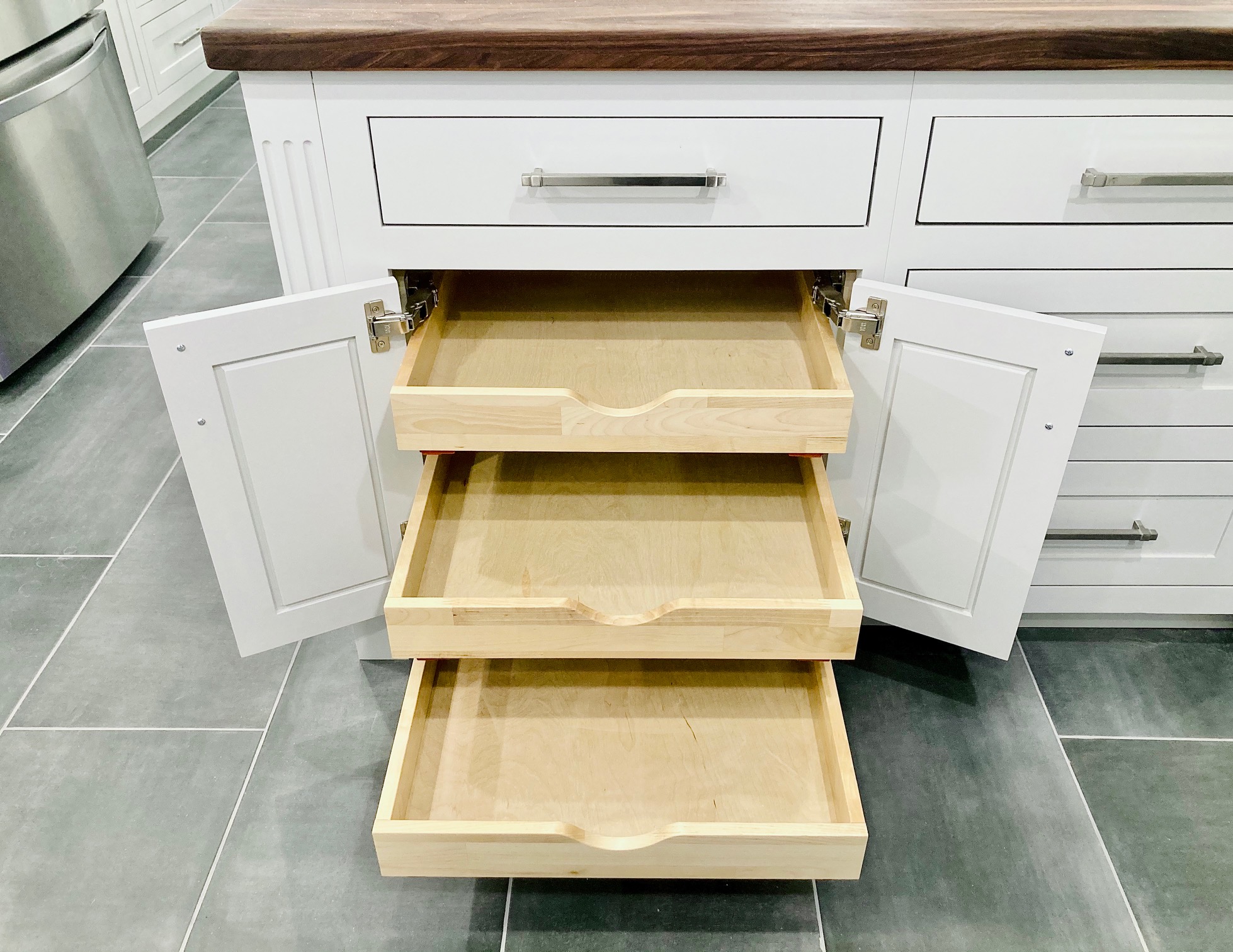 Hardware & Upgrades – Sol Cabinetry