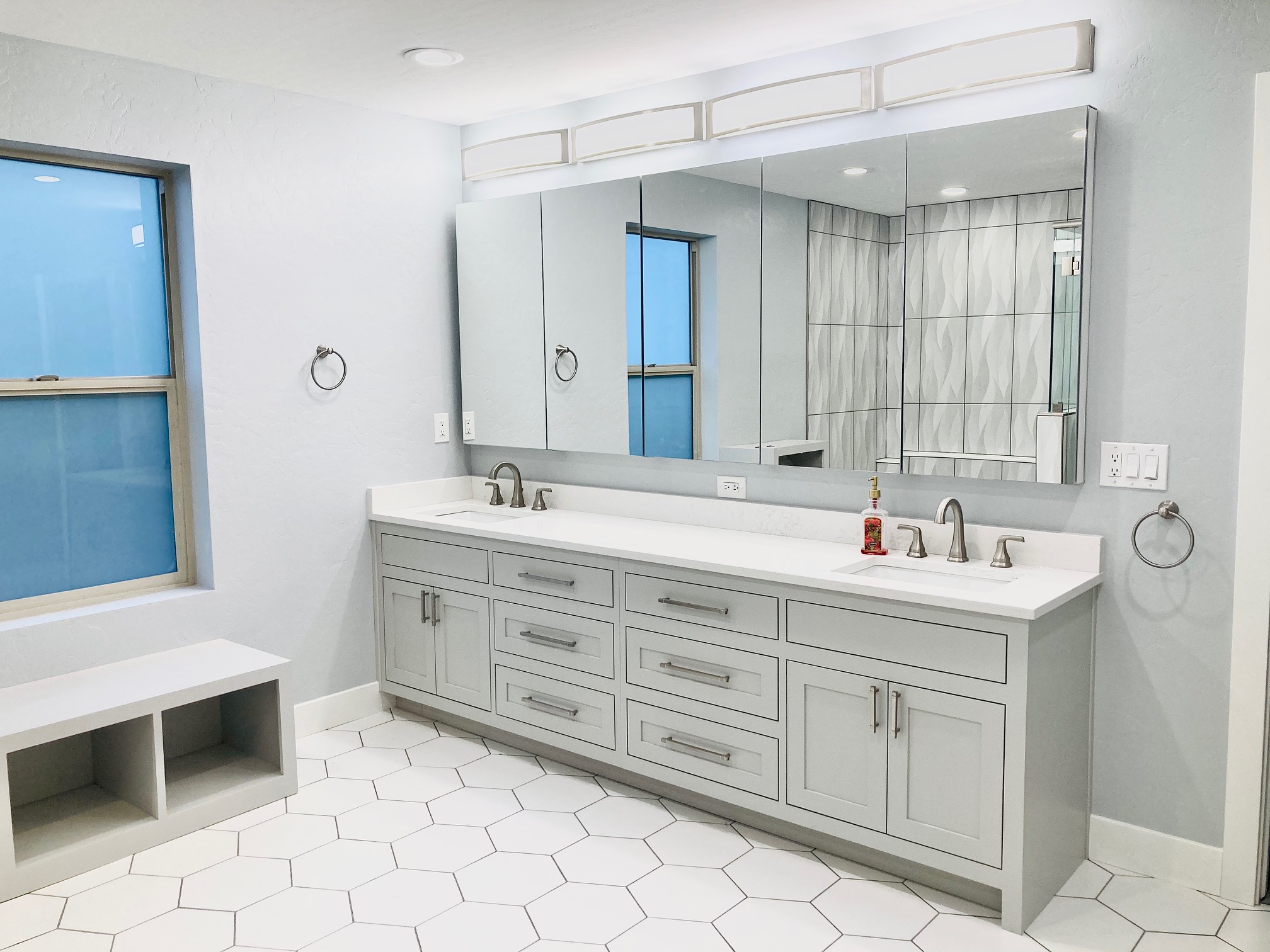 Sol Cabinetry – Solar Built Custom Cabinetry